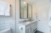 Photo - 2219 Albury Ave