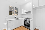Photo - 6844 Cedros Ave
