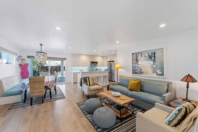 Photo - 5207S - The Sealane Beach House | FURNISHED