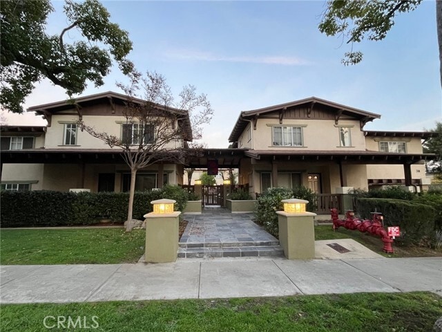 Building Photo - 38 N Bonnie Ave Unit 10