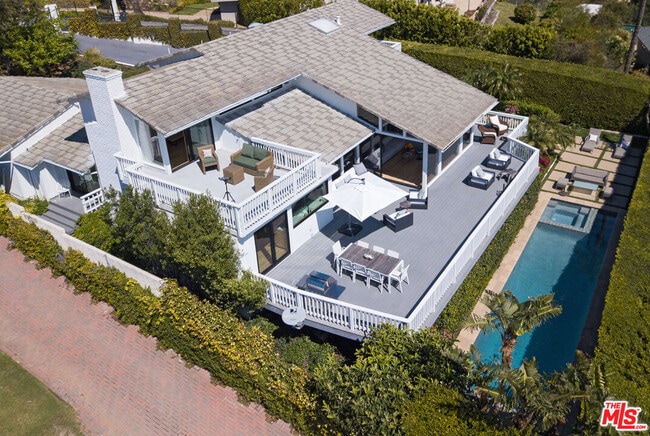 Photo - 23901 Malibu Knolls Rd