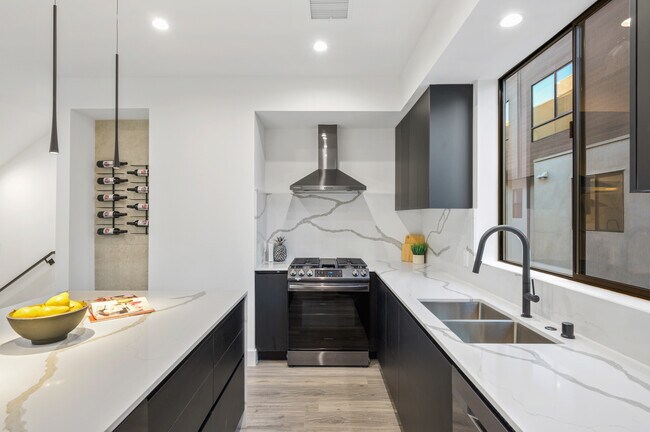 Photo - 18301 Collins St Unit 18315 C