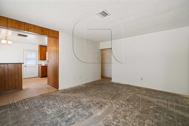 Photo - Comfy 2 Bed/1 Bath Home in Victorville! Unit 1
