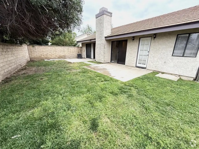 Building Photo - 25906 Adolfo Ct Rental