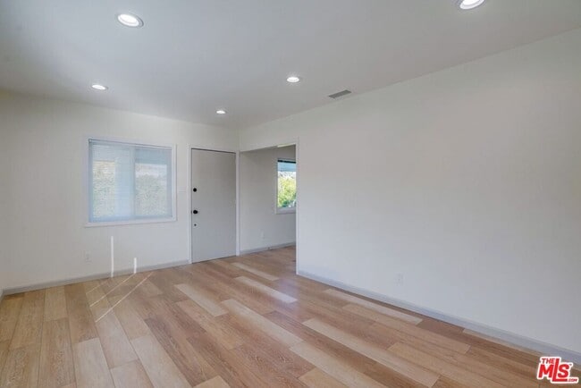 Photo - 11310 Argan Ave