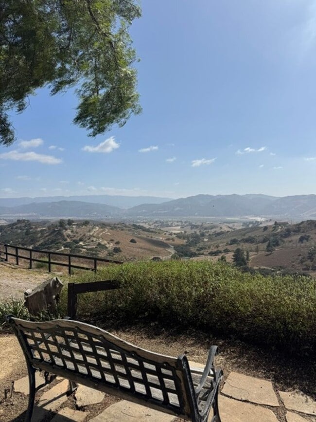 Photo - 1475 Cougar Ridge Rd