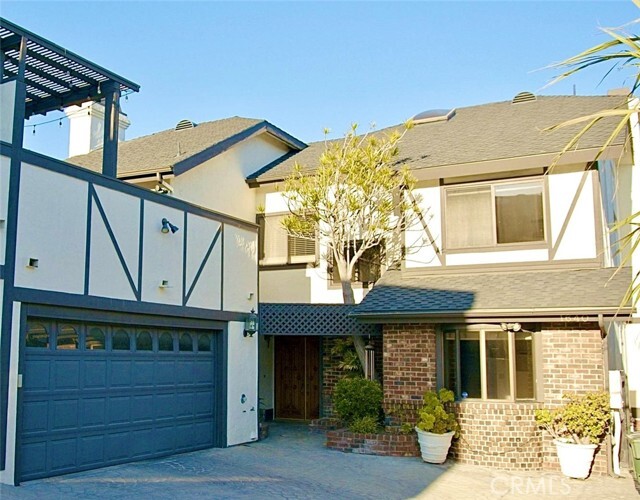 Photo - 1638 Elm Ave Townhome