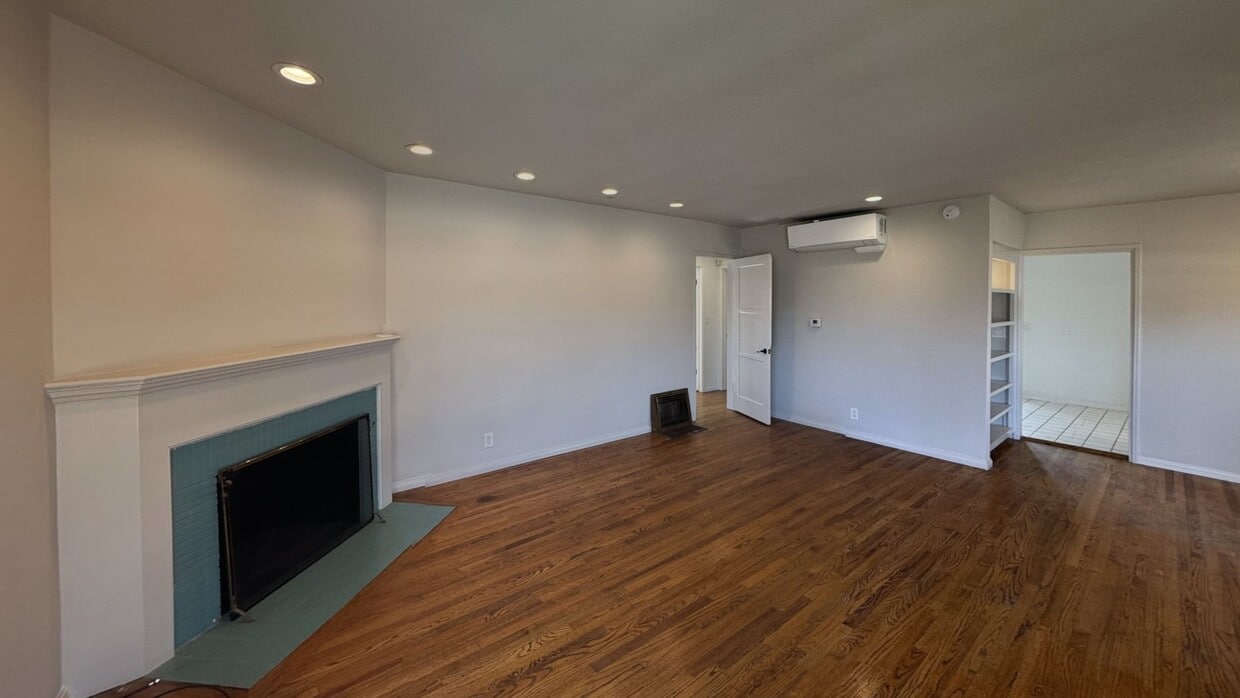 3D Tour - 437 N Swarthmore Ave