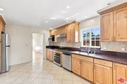 Photo - 8845 Glider Ave
