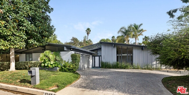Photo - 7560 Lolina Ln