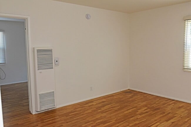 Photo - 5637 Strohm Ave Unit 5637 #01