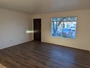 Photo - End unit 2 bedroom - Small Pets OK