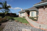 Photo - 3008 Azahar St