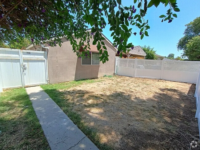 Building Photo - 7046 Enfield Ave Rental