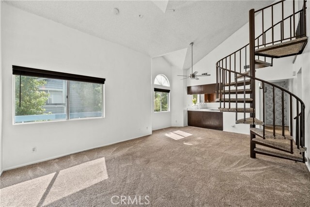 Building Photo - 26936 Flo Ln Unit 402