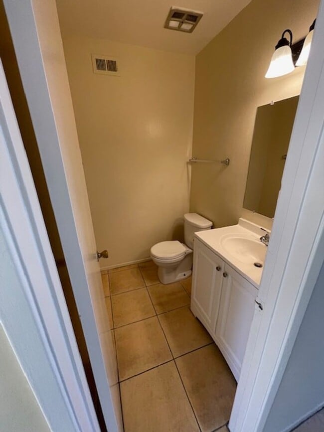 Photo - 2 Bedroom 1.5 Bath Attached unit available