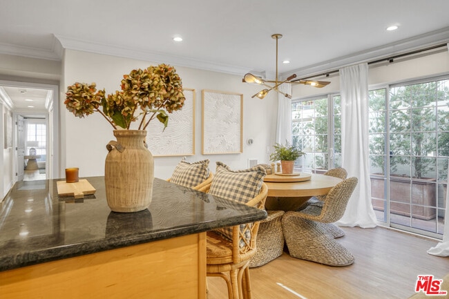 Photo - 837 Lincoln Blvd Unit 3