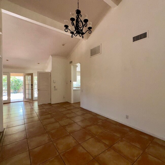 Photo - 40064 Silktree Ct