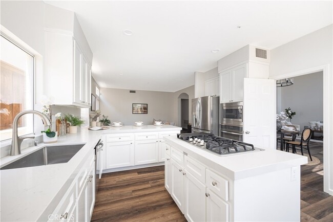 Photo - 2329 Canyon View Glen