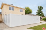 Photo - 11342 Danube Ave