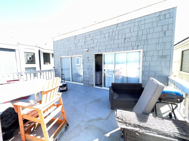 Photo - Oxnard Unit OD 4027