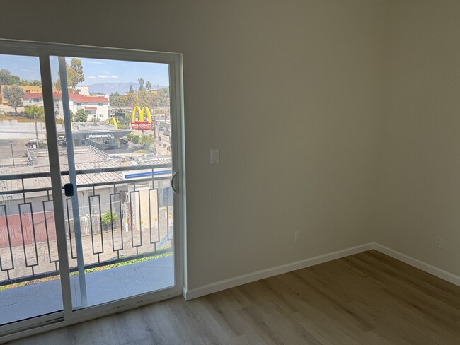 Photo - 315 N Alvarado St Unit Villa