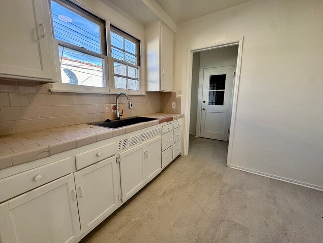 Photo - Large One Bedroom Great Location Wood flooring all throughout Unit 5179 20th St. ACTIVE