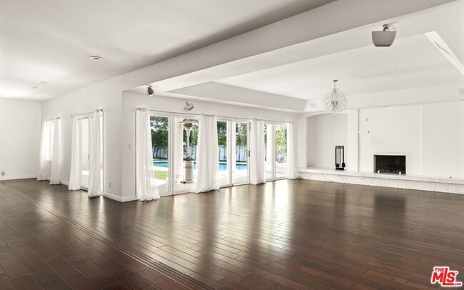 Photo - 1605 Loma Vista Dr