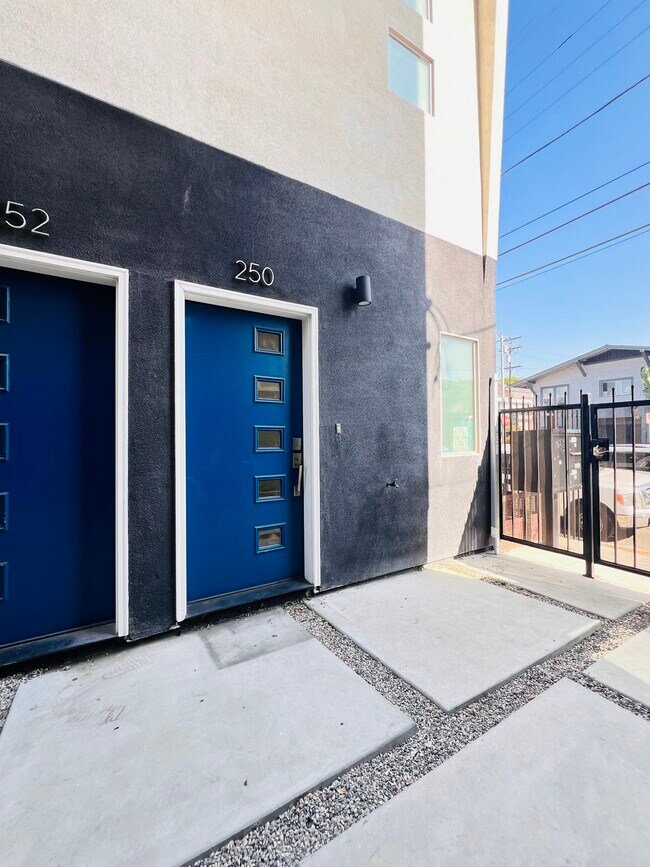 Photo - 250 S Burlington Ave