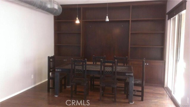 Photo - 215 N Main St