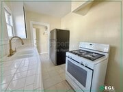 Photo - 3014 Division St