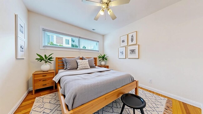 Photo - 1514 Manhattan Beach Blvd Unit B
