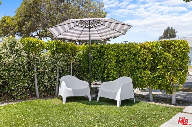 Photo - 3170 Glenmanor Pl