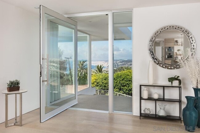 Photo - 7502 Hillside Dr