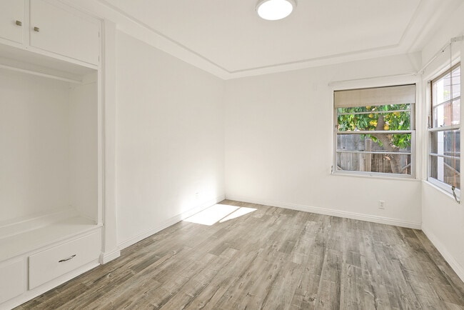 Photo - 9506 National Blvd Unit 9508