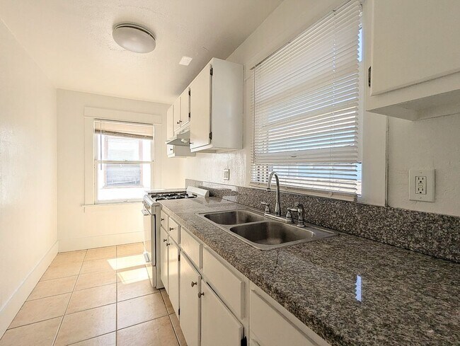 Photo - 419 N Virginia Ct