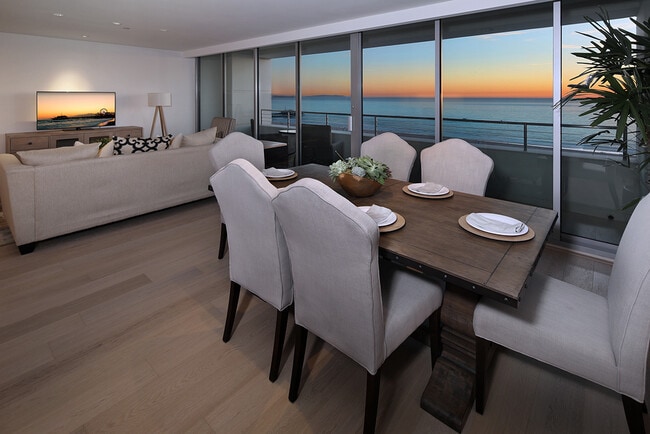 Enjoy sunsets streaming nightly - 1221 Ocean Avenue