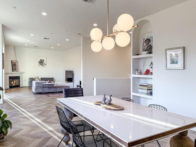 Building Photo - 974 Nordica Dr