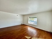 Photo - 2 Bed, 1 Bath in Central SD. Water/Trash/Parking Included Unit 4442