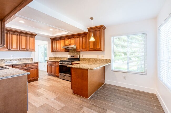 Photo - 1119 Carmel Cir
