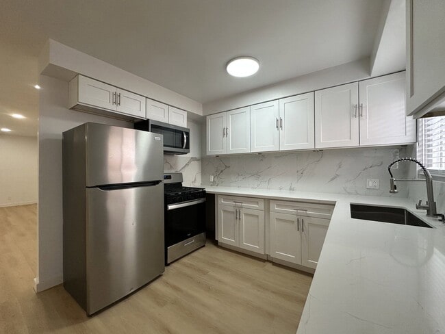 Photo - 7825 W Manchester Ave Unit 1a