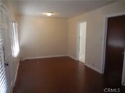 Photo - 959 W 17th St