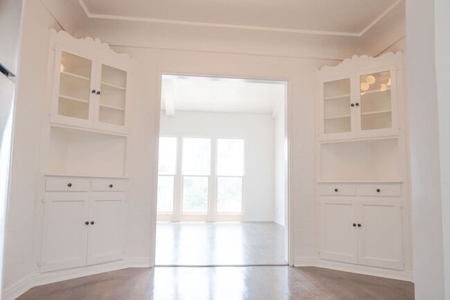 Photo - 3029 W Vernon Ave