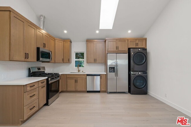 Photo - 609 Sunset Ave