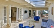 Photo - 2042 Linda Flora Dr House