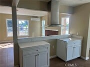 Photo - 3012 Genevieve St N