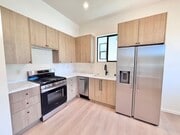 Photo - 17852 Saticoy St Unit 17850 Saticoy St