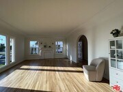 Photo - 4120 S Victoria Ave Unit 4120 1/2