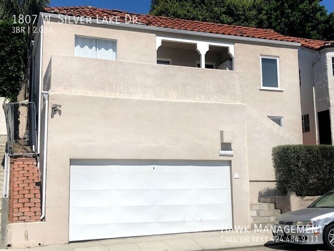 Building Photo - 1807 W Silver Lake Dr