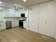 Photo - 629 N Alamo St